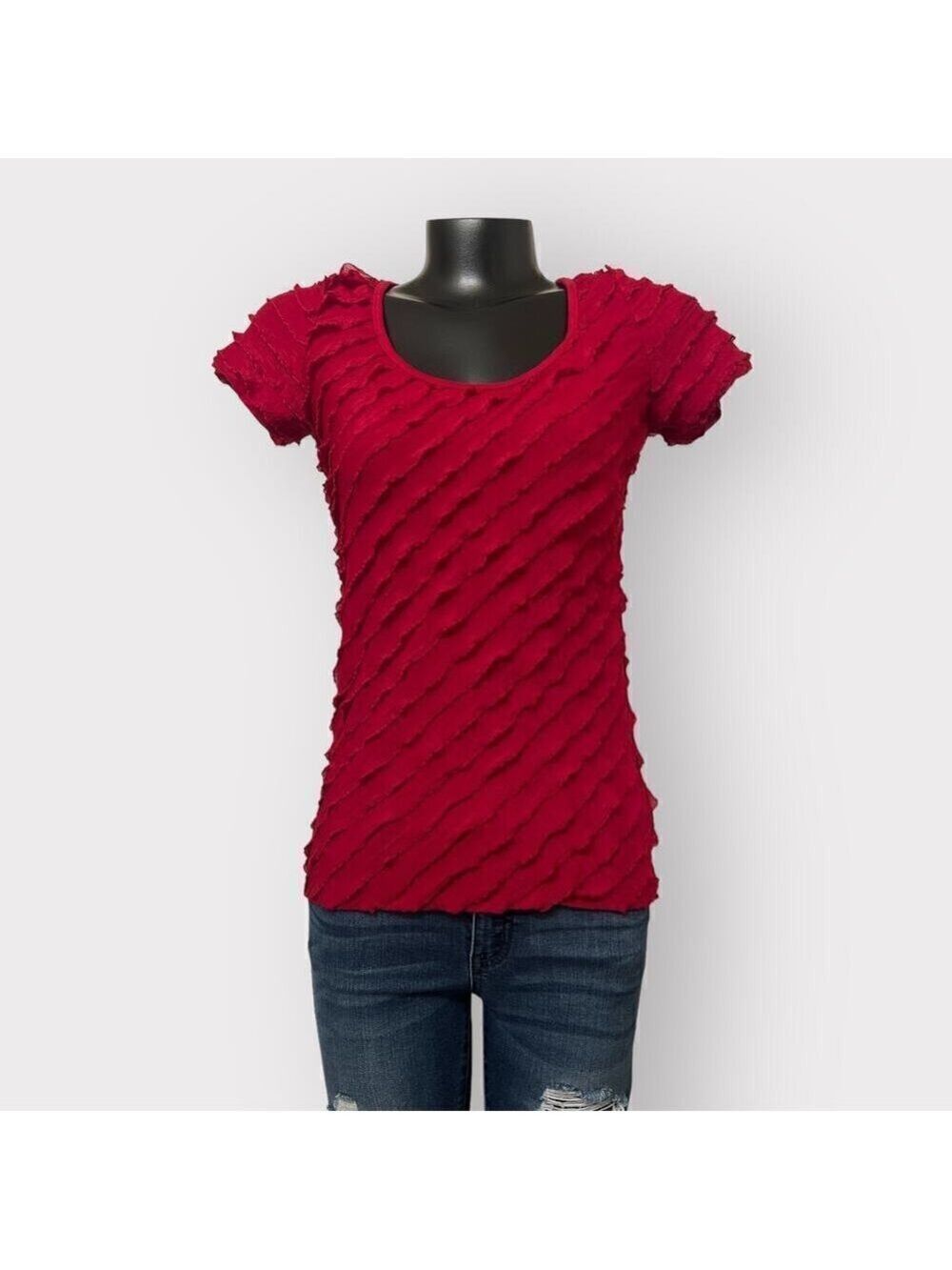 5/$25 ⭐️ Lavish VINTAGE Ruffle Tee Small Short Sleeved 90s Y2K Red Shirt Top